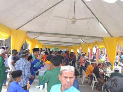 Jamuan Aidilfitri bersama KDYMM